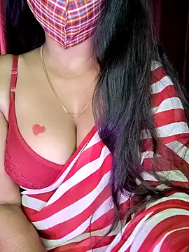 Snapshot of SexyAndHottie chatting on March 2025 04:04:01 AM SexyAndHottie online show from March 2025 04:04:01 AM