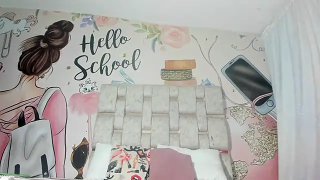 Snapshot of KOURTNEY-- chatting on January 2025 04:52:02 AM KOURTNEY-- online show from January 2025 04:52:02 AM