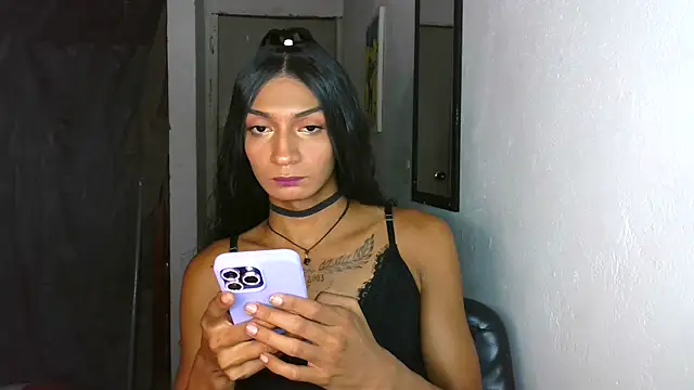 Snapshot of alexxa_Rooa chatting on February 2026 01:46:01 AM alexxa Rooa online show from February 2026 01:46:01 AM