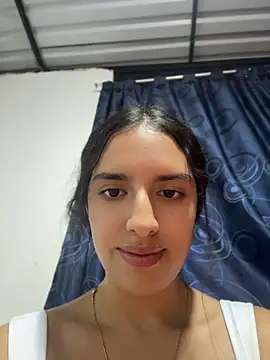 Snapshot of paulette_dupont chatting on July 2026 01:22:01 AM paulette dupont online show from July 2026 01:22:01 AM