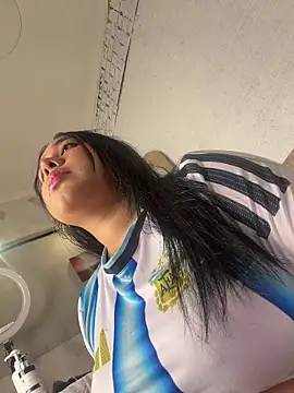 Snapshot of zoe_backer chatting on July 2026 11:25:01 AM zoe backer online show from July 2026 11:25:01 AM