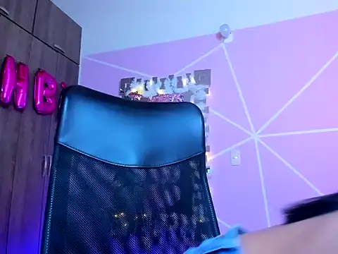  ALLYSON18  online show from November 2025 11:31:02 AM