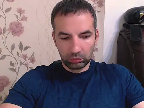 Snapshot of Leo_1617 chatting on July 2026 04:50:01 AM Leo 1617 online show from July 2026 04:50:01 AM