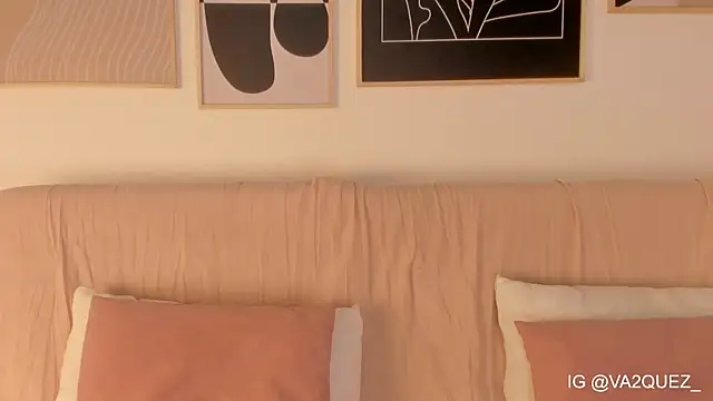 Heyloreley online show from November 2025 02:01:02 AM