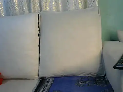 Snapshot of Caryyyl chatting on November 2025 01:12:02 PM Caryyyl online show from November 2025 01:12:02 PM