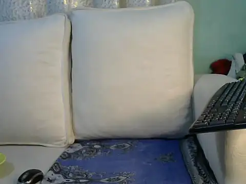 Snapshot of Caryyyl chatting on November 2025 04:12:02 AM Caryyyl online show from November 2025 04:12:02 AM