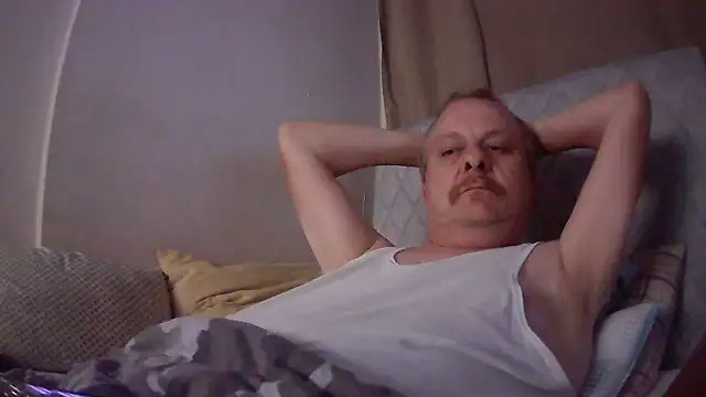 amylrmm1903 online show from September 2025 09:14:01 PM