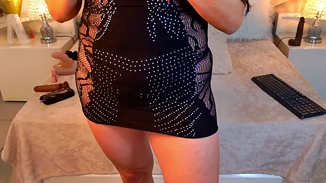 AlizonMoreti online show from July 2026 12:55:01 PM