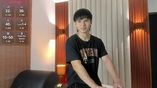 Snapshot of Ryo_kush chatting on October 2025 04:02:01 AM Ryo kush online show from October 2025 04:02:01 AM