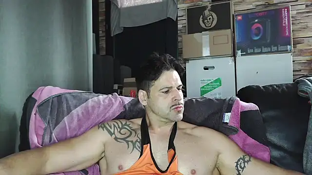 XxBigboybandxX online show from March 2026 08:26:01 AM