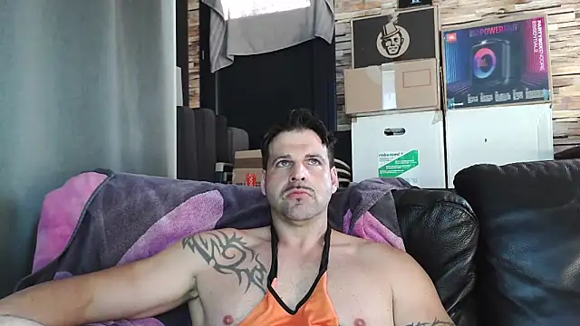 XxBigboybandxX online show from March 2026 04:51:02 PM