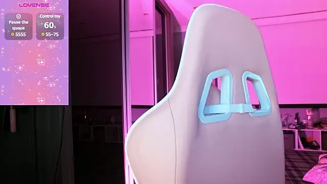 Daisydelicious online show from February 2025 11:06:02 AM