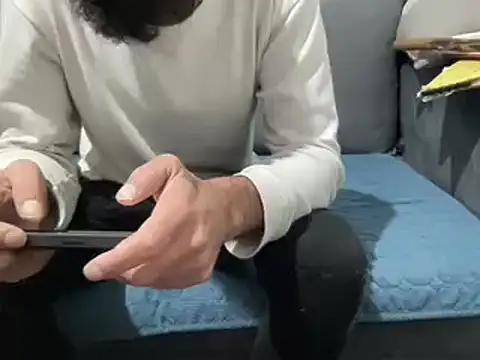 4small4inchlol online show from February 2025 04:13:02 PM