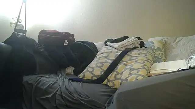 Snapshot of SexxyreddMale chatting on February 2025 06:28:01 AM SexxyreddMale online show from February 2025 06:28:01 AM