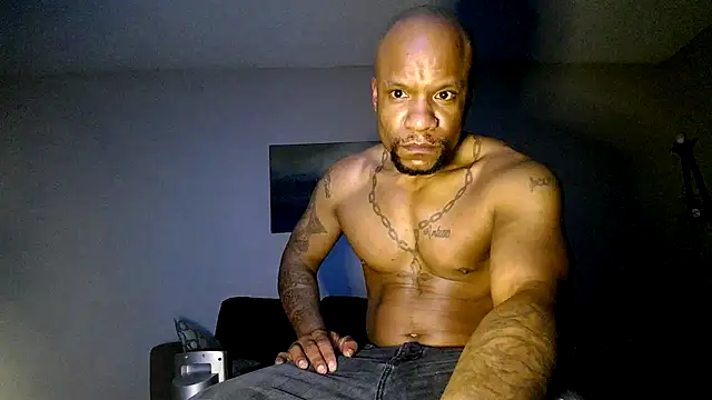 Snapshot of SexxyreddMale chatting on February 2025 07:20:01 AM SexxyreddMale online show from February 2025 07:20:01 AM