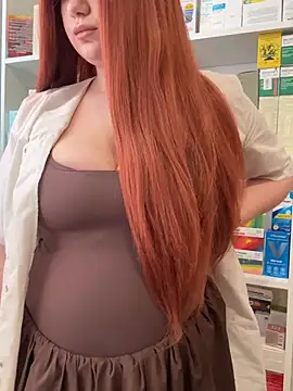 Maya Willis online show from April 2026 05:11:01 AM