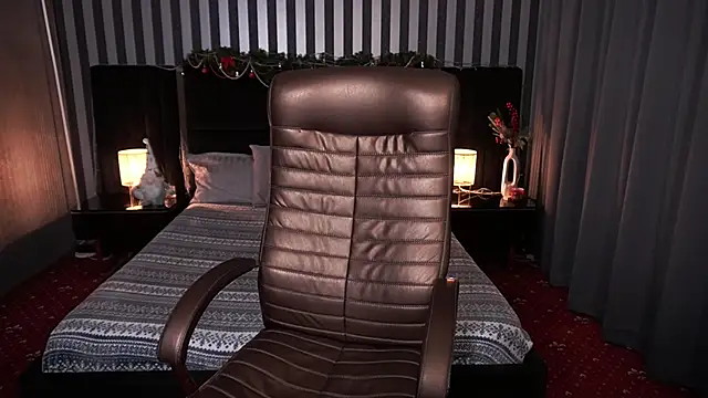 Daisy Delight online show from December 2024 02:45:01 PM