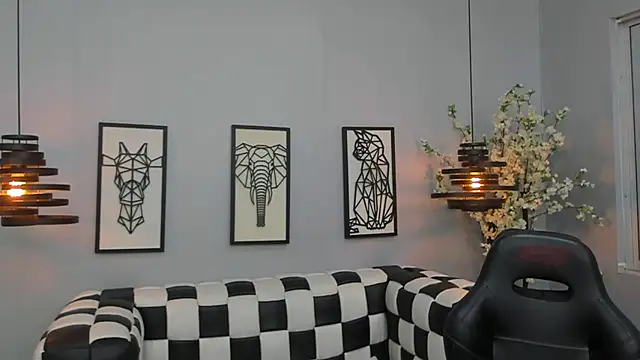 SARAFOXX  online show from January 2025 11:44:02 AM