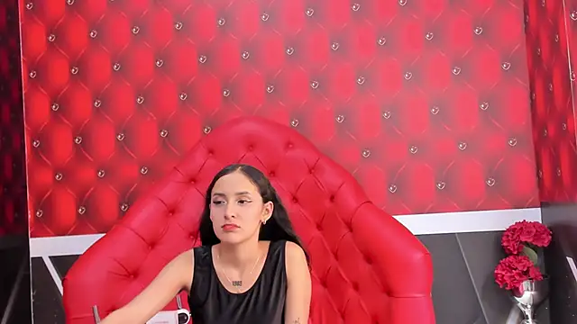 SARAFOXX  online show from February 2025 06:05:02 PM