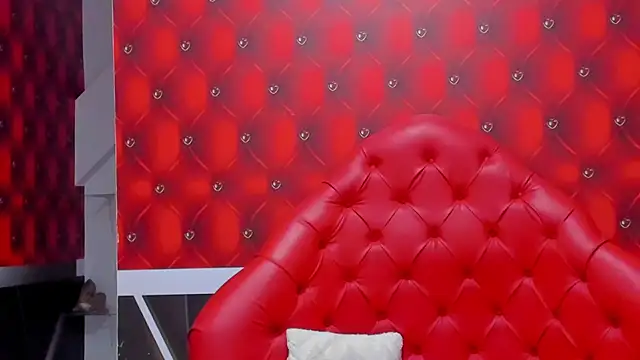 SARAFOXX  online show from February 2025 11:50:02 AM