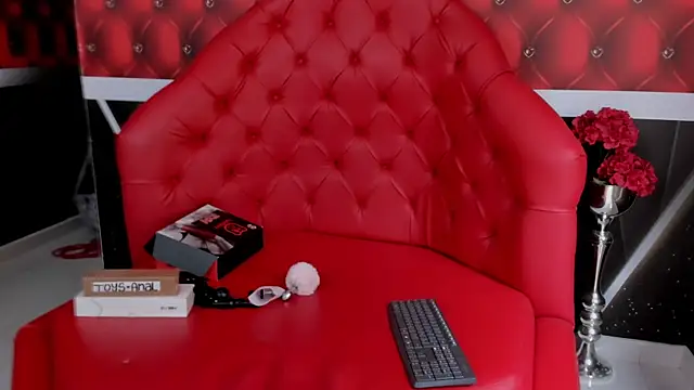 SARAFOXX  online show from March 2025 02:45:02 PM