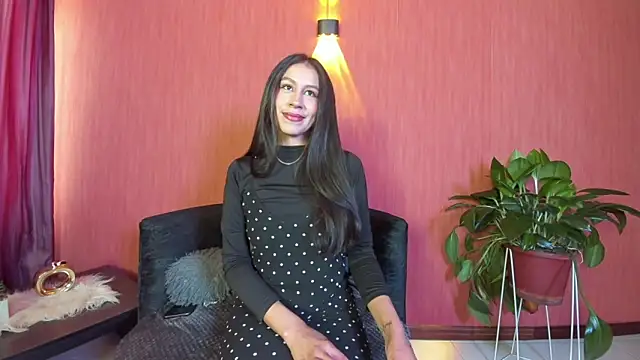 EmiGomez  online show from March 2026 01:17:02 PM