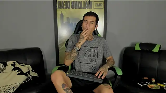 jamesinked  online show from February 2025 09:52:02 PM