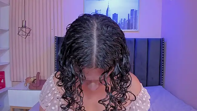 viiolett lee online show from March 2025 09:00:02 PM