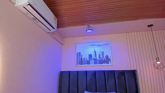 viiolett lee online show from September 2025 08:56:02 PM