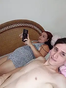 Snapshot of Milfvalesk chatting on March 2025 05:14:01 AM Milfvalesk online show from March 2025 05:14:01 AM