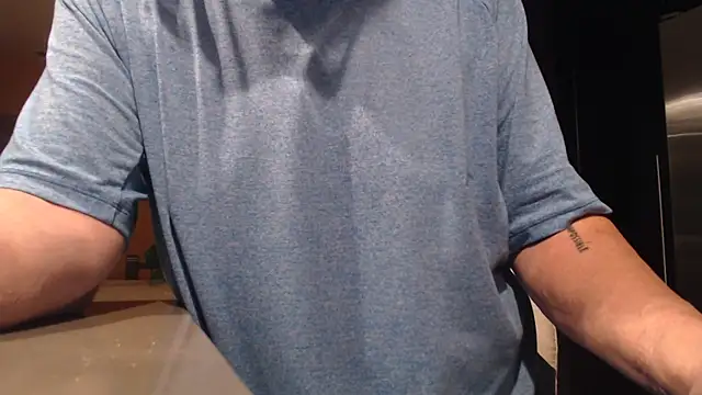 Toy-Daddy online show from October 2025 01:35:01 AM