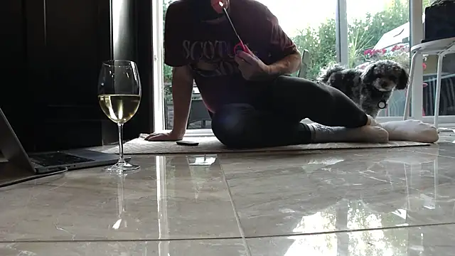 Toy-Daddy online show from October 2025 09:04:01 PM