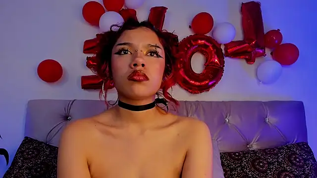 Redpandaa  online show from February 2025 09:20:02 PM
