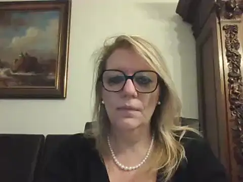 Snapshot of Silkesquirt chatting on December 2024 02:22:01 PM Silkesquirt online show from December 2024 02:22:01 PM