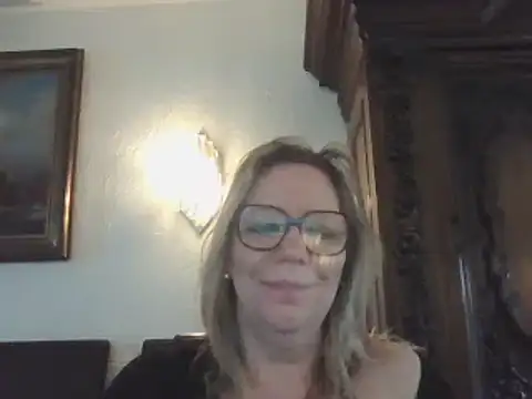 Snapshot of Silkesquirt chatting on January 2025 01:30:01 PM Silkesquirt online show from January 2025 01:30:01 PM