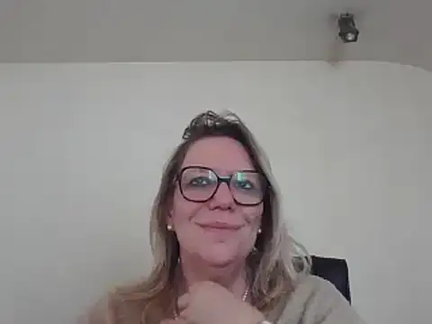 Snapshot of Silkesquirt chatting on January 2025 01:16:02 PM Silkesquirt online show from January 2025 01:16:02 PM