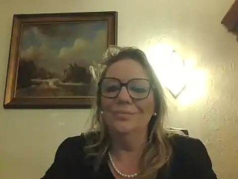 Snapshot of Silkesquirt chatting on January 2025 07:37:02 AM Silkesquirt online show from January 2025 07:37:02 AM