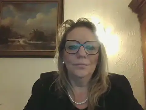 Snapshot of Silkesquirt chatting on January 2025 07:49:01 AM Silkesquirt online show from January 2025 07:49:01 AM