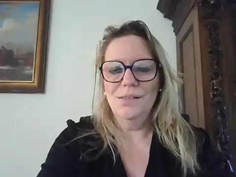 Snapshot of Silkesquirt chatting on February 2025 11:13:01 AM Silkesquirt online show from February 2025 11:13:01 AM