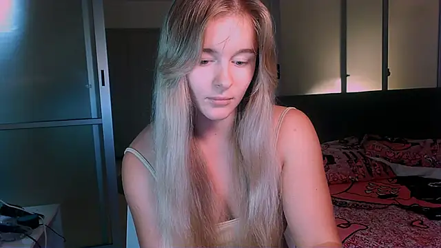 Eva Jaya online show from October 2025 01:03:02 PM