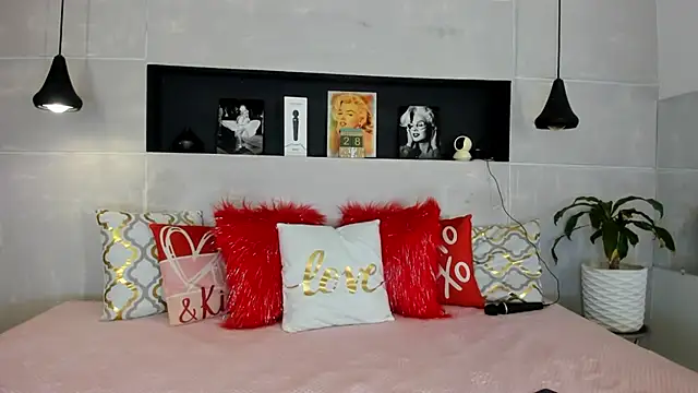 Snapshot of BERGINY_ chatting on March 2025 01:38:02 PM BERGINY online show from March 2025 01:38:02 PM