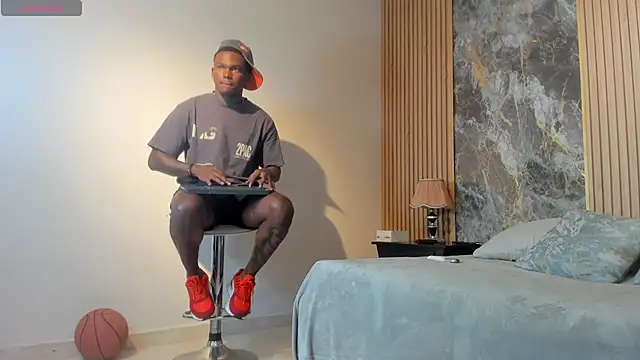 Troykhalil online show from March 2025 08:17:01 PM