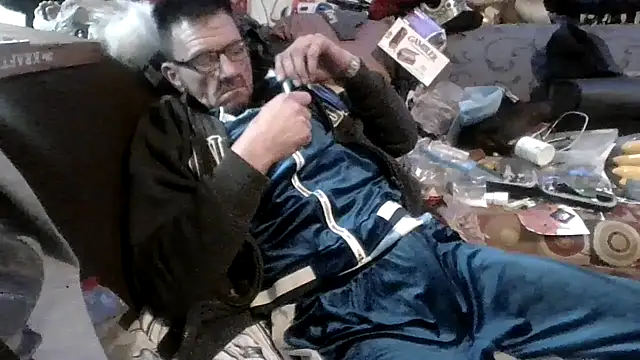 gettinit2wice online show from October 2025 01:45:01 PM