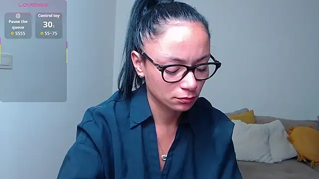 BabySerene online show from October 2025 01:38:01 AM