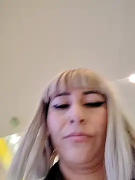 florecita9 online show from December 2024 09:09:02 PM