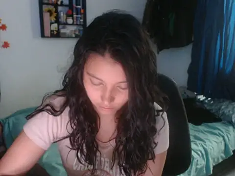 HannaKlein online show from March 2026 06:22:02 PM