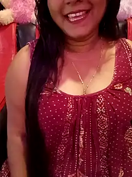 Snapshot of ella_mariya chatting on April 2026 10:14:02 AM ella mariya online show from April 2026 10:14:02 AM