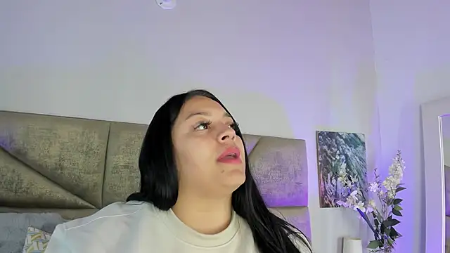 Salomesimos1 online show from February 2025 04:56:02 PM