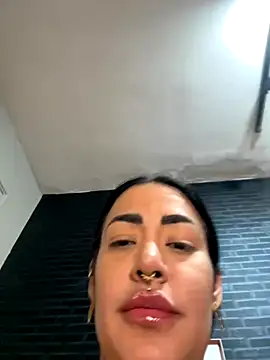 Snapshot of exquentadamay chatting on October 2025 03:20:01 AM exquentadamay online show from October 2025 03:20:01 AM