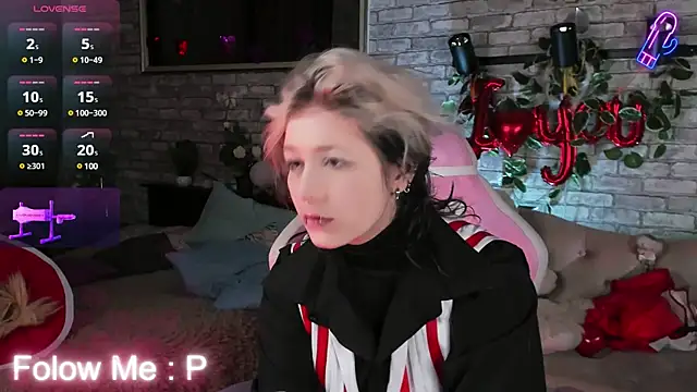 Snapshot of Alex_Howell chatting on March 2025 08:40:01 PM Alex Howell online show from March 2025 08:40:01 PM